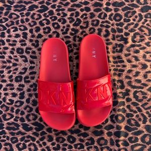 DKNY slides
